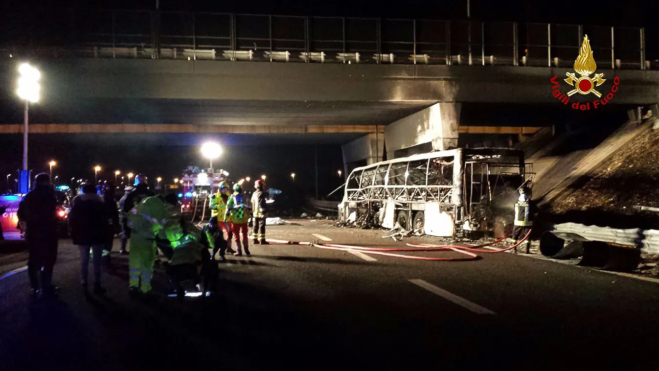 Olaszország, halálos buszbaleset, A4-es autópálya, Verona 