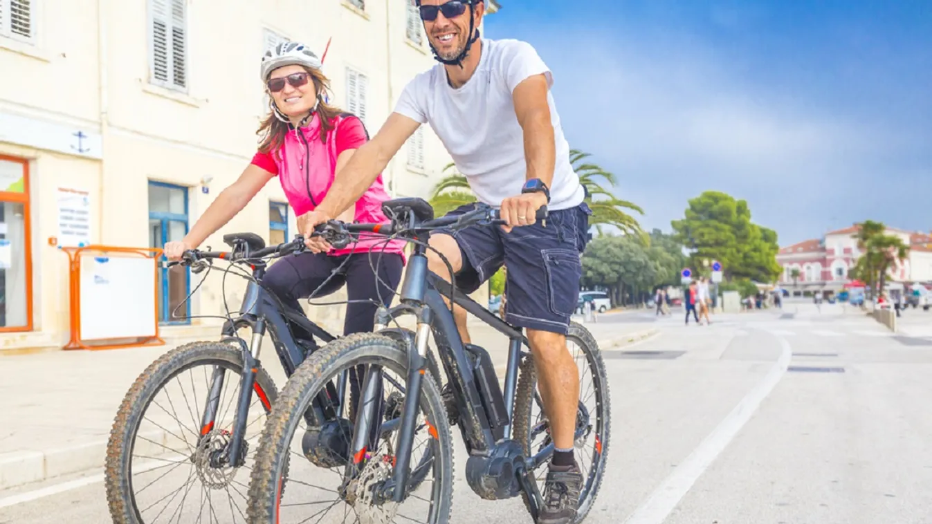 Horvátország elektromos kerékpár bicikliz pár 