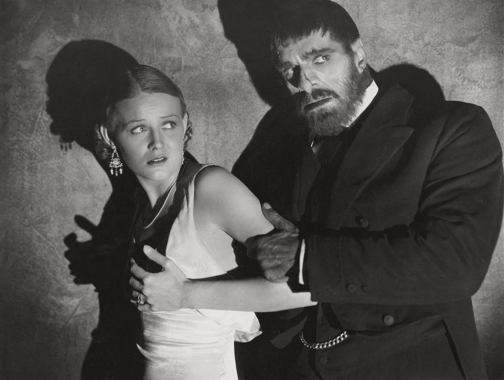 The Old Dark House Cinema horror scar manservant 1930s Thirties Horizontal MAN WOMAN SHADOW 