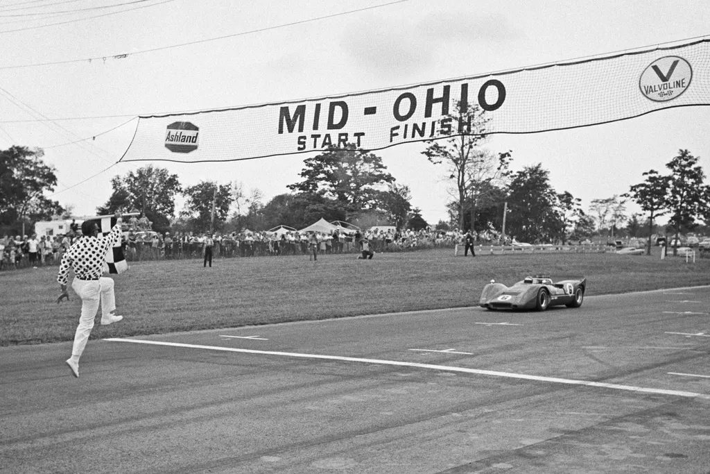 Mark Donohue Forma-1 hősi halottai galéria 2021. Mark Donohue McLaren Mid Ohio USRRC 