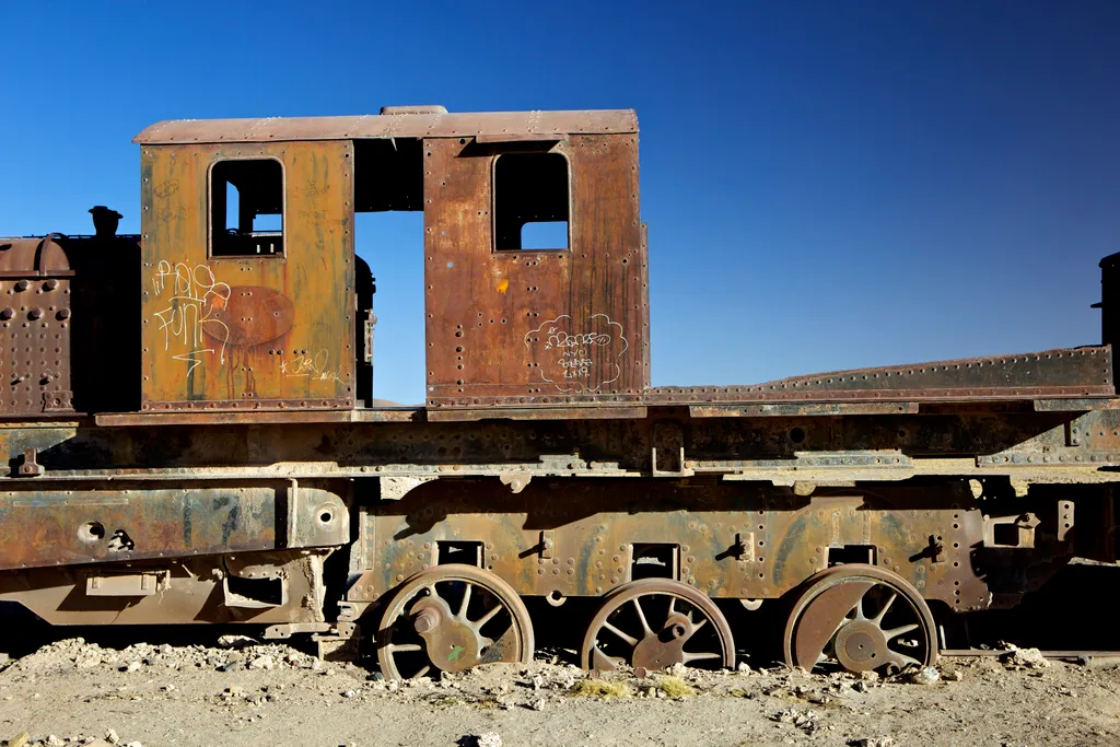 Elhagyatott vonattemető Bolíviában, Uyuni, galéria, 2022 