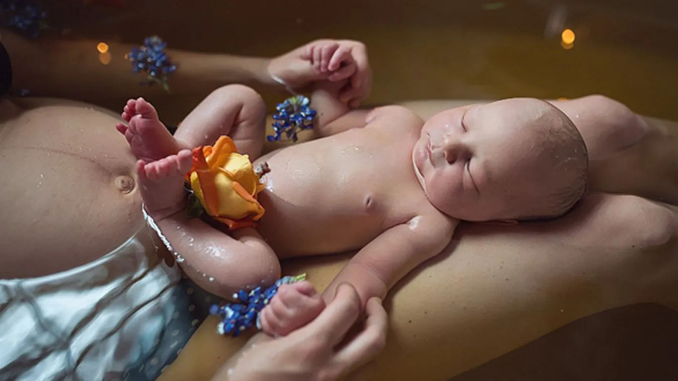 Vér, verejték és könnyek - Különleges fotósorozat a szülés csodájáról 