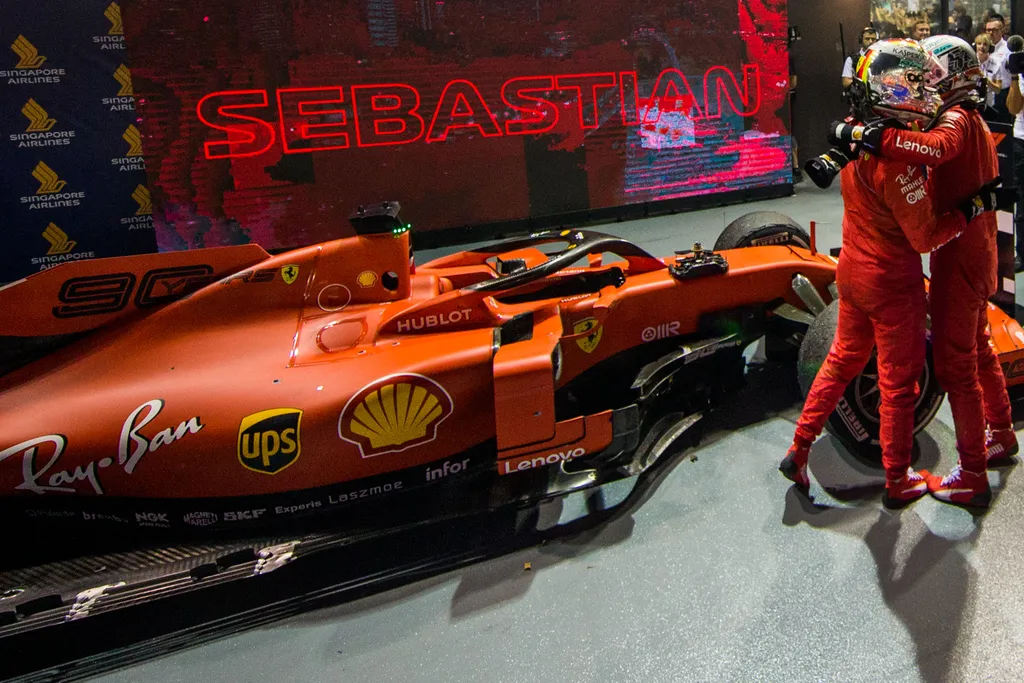 Forma-1, Sebastian Vettel, Charles Leclerc, Scuderia Ferrari, Szingapúri Nagydíj 