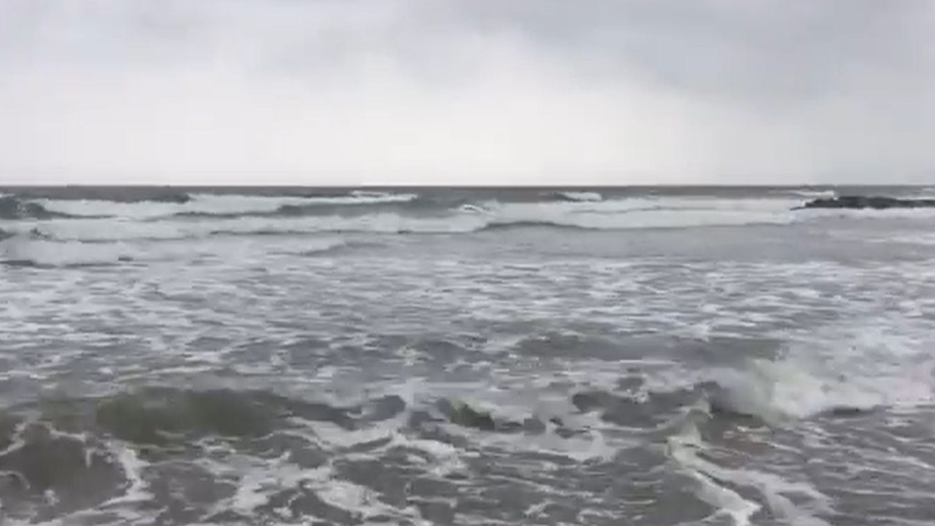 tengerpart hullámok vihar Franciaország Földközi-tenger 