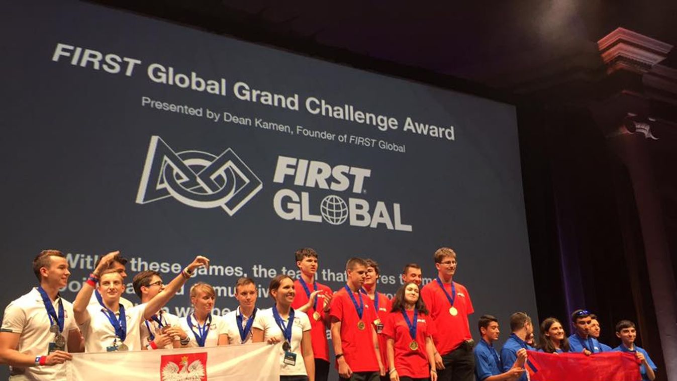 First Global, robotépítő verseny 