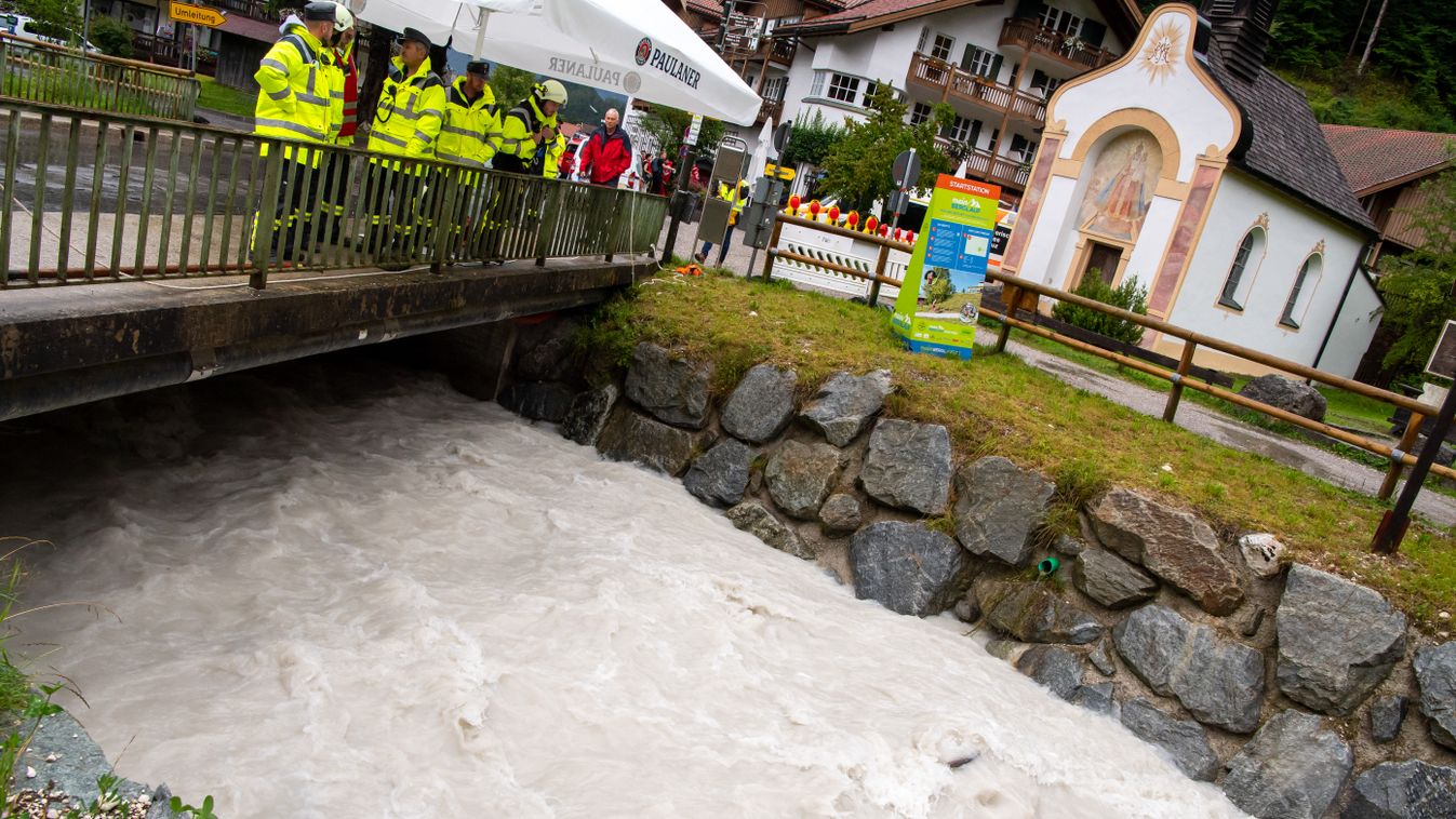 áradás Höllentalklamm Bajorország 