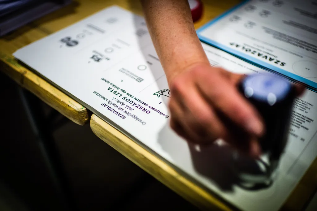 Választás 2022, 2022-es magyarországi országgyűlési választás, szavazás, szavazólap, Üllő, 006. választókörzet 