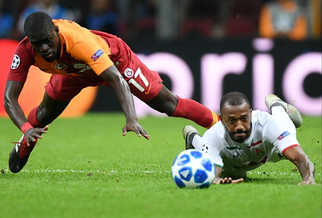 Turkey Soccer Champions League Galatasaray - Lokomotiv HORIZONTAL UEFA pitch grass football 