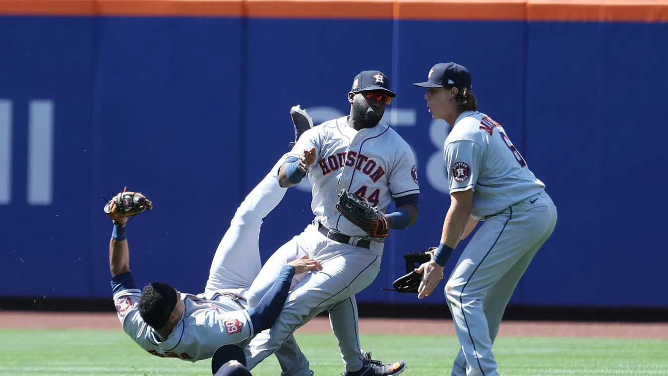 Houston Astros v New York Mets GettyImageRank1 Crash People Full Length Baseball - Sport Looking USA New York City Batting - Sports Activity New York Mets Three People Photography Houston Astros American League Baseball National League Baseball 6 Eighth I