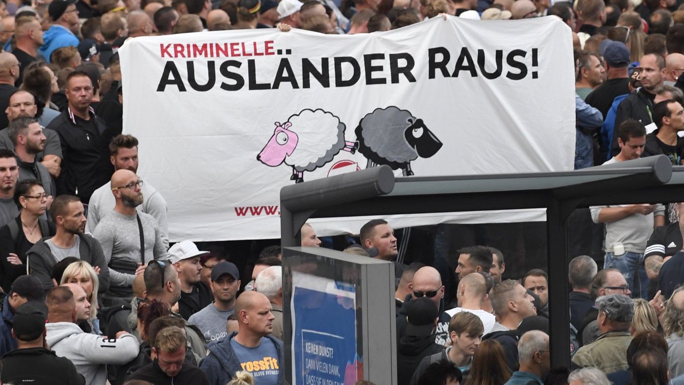 Tüntetés Németországban, szélsőjobboldali tüntetők, 2018.08.27. 