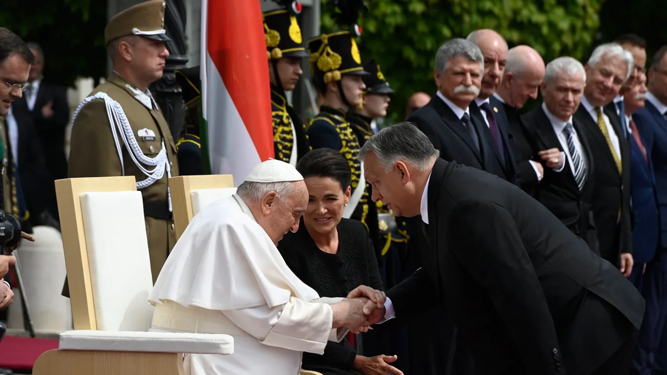 NOVÁK Katalin; ORBÁN Viktor; FERENC pápa, Szent György tér 