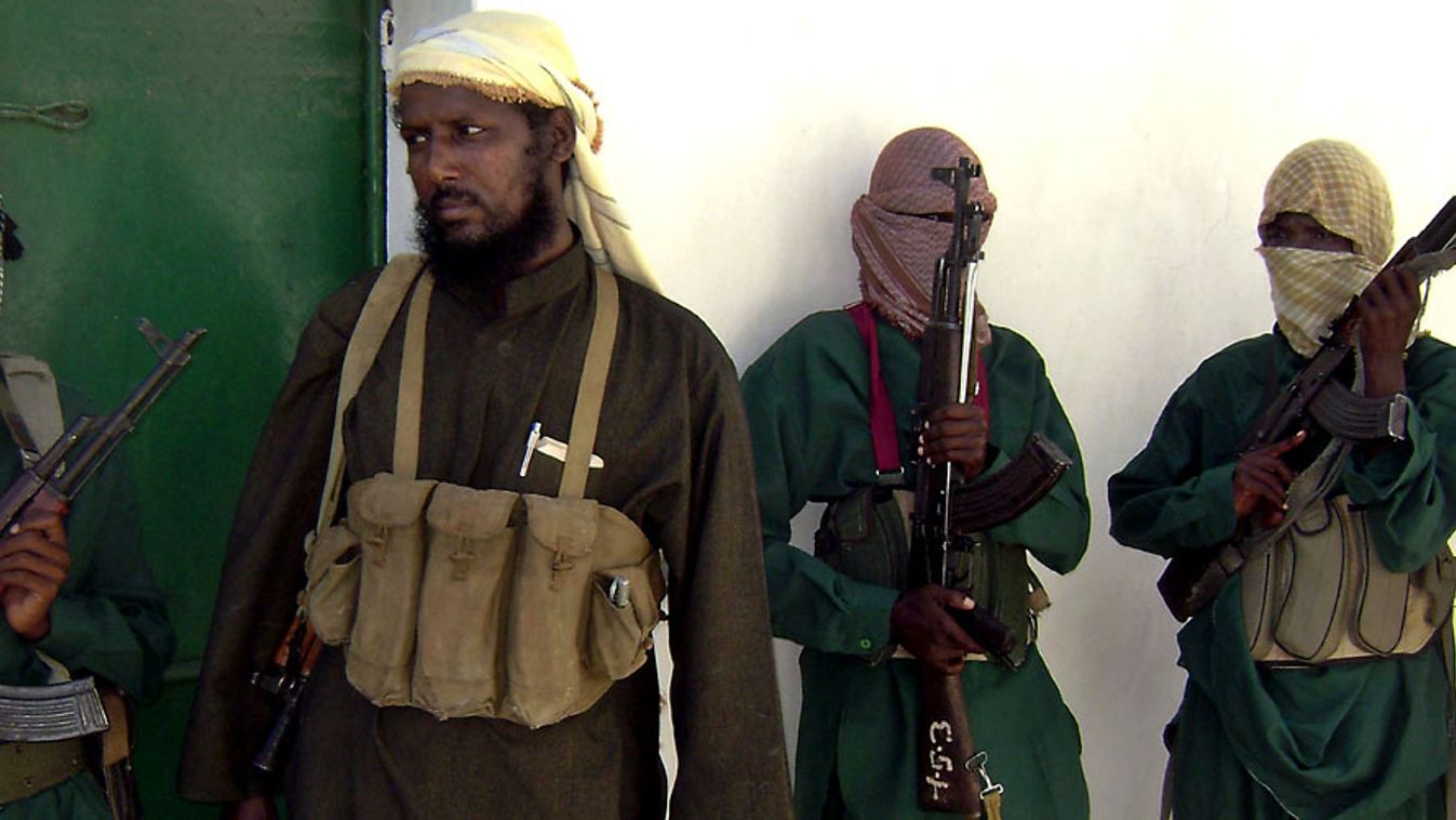 Támadás egy plázában Nairobiban, az al-Sabab iszlamista szélsőségesek és szóvivőjük Robow Abu Mansur, 2008