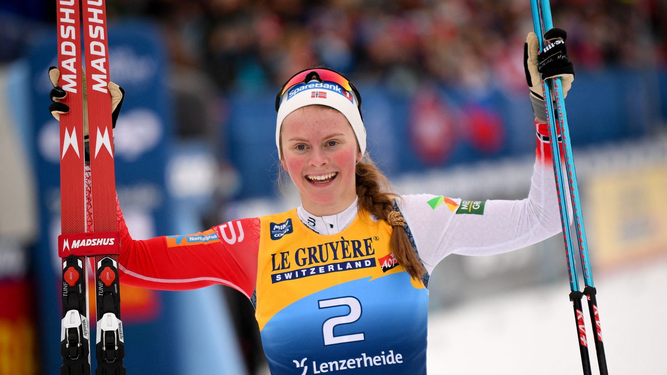 Switzerland Cross Country Skiing Tour de Ski Women silver World Cup 2021-22 TdS FIS Horizontal, Mathilde Myhrvold 