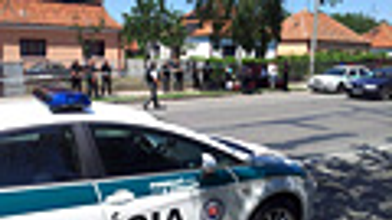 Ógyalla, egy szolgálaton kívüli rendőr lövöldözni kezdett, és három embert megölt, kettőt megsebesített Délnyugat-Szlovákiában