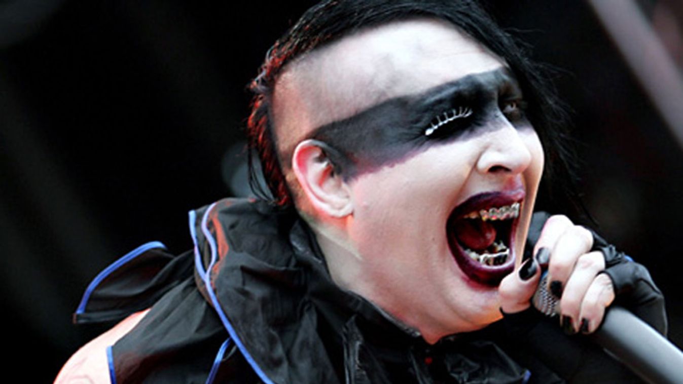 Szépség, Így fest smink nélkül Marilyn Manson - fotó 