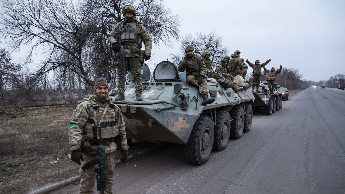 Donyeck, front, Ukrajna, Oroszország, háború, Orosz-ukrán háború, tank, katona 