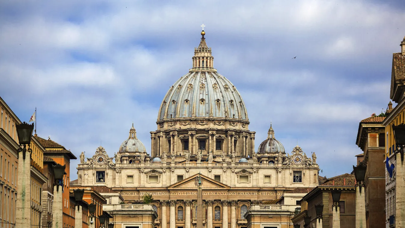Intim, Szexbotrány, melegorgiák, gyilkosság: Megint a Vatikánra figyel a világ, melegorgia, Vatikán 