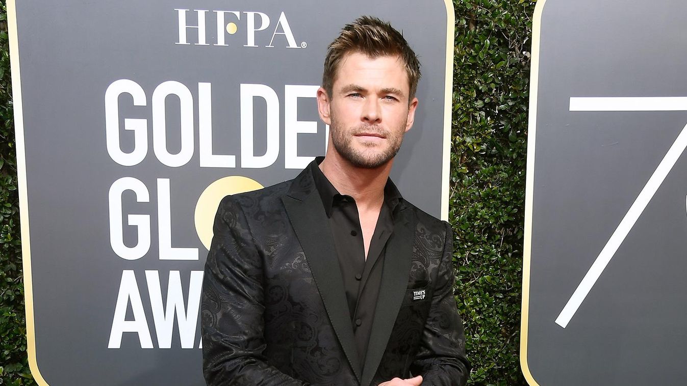 Chris Hemsworth Pasimustra a Golden Globe vörös szőnyegéről 
