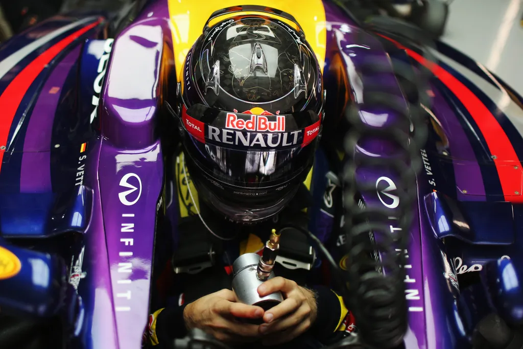 F1 Grand Prix of India - Qualifying during qualifying for the Indian Formula One Grand Prix at Buddh International Circuit on October 26, 2013 in Noida, India. 