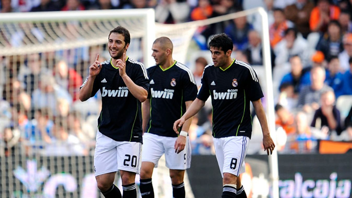 Higuaín, Benzema, Kaka, Real Madrid