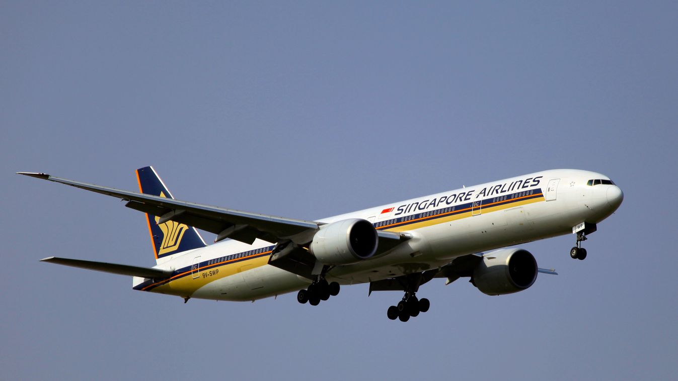 Singapore Airlines Boeing 777 