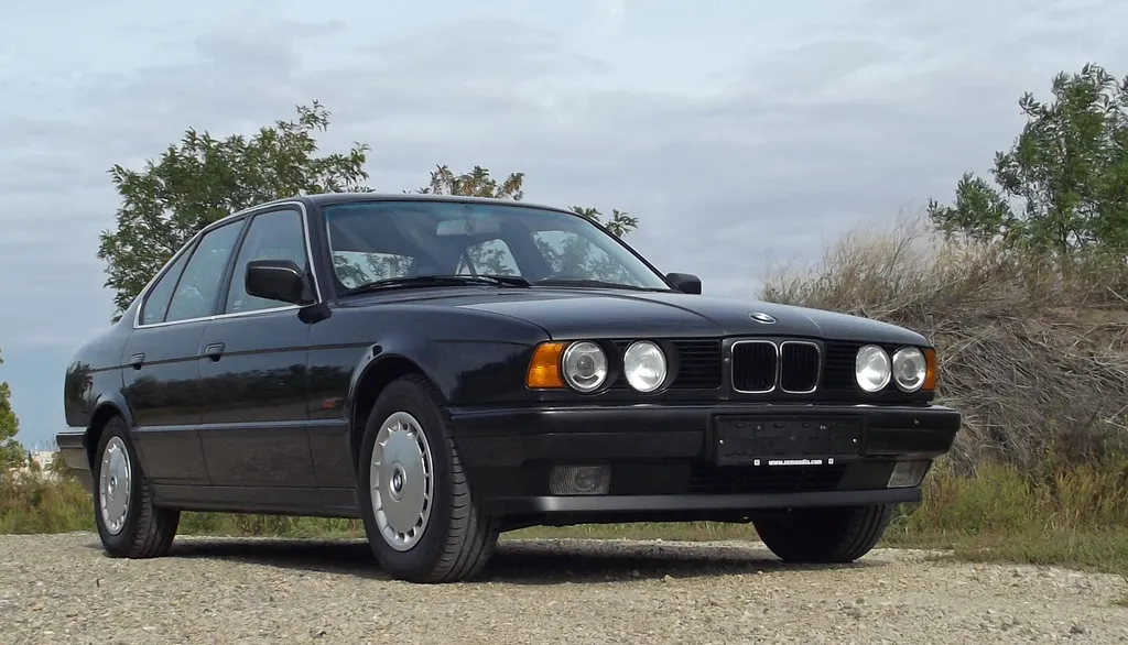 BMW 520i (E34) veteránteszt 