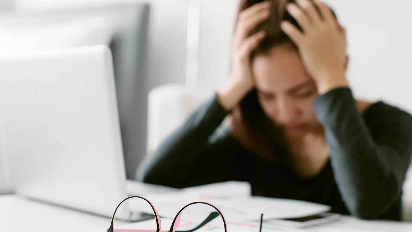 A munkahelyi stressz magánéleti konfliktusokat és párkapcsolati kríziseket okozhat 