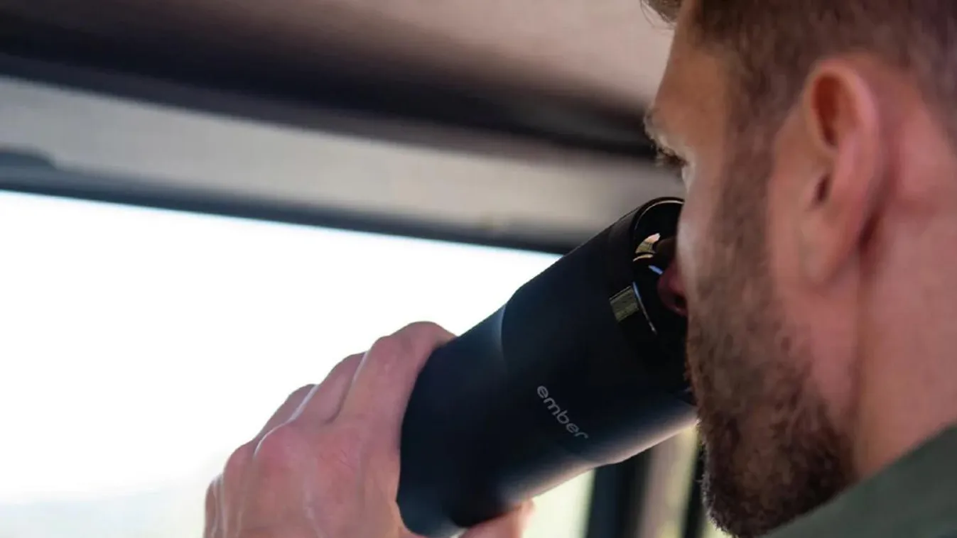 ember travel mug 2+ termosz 