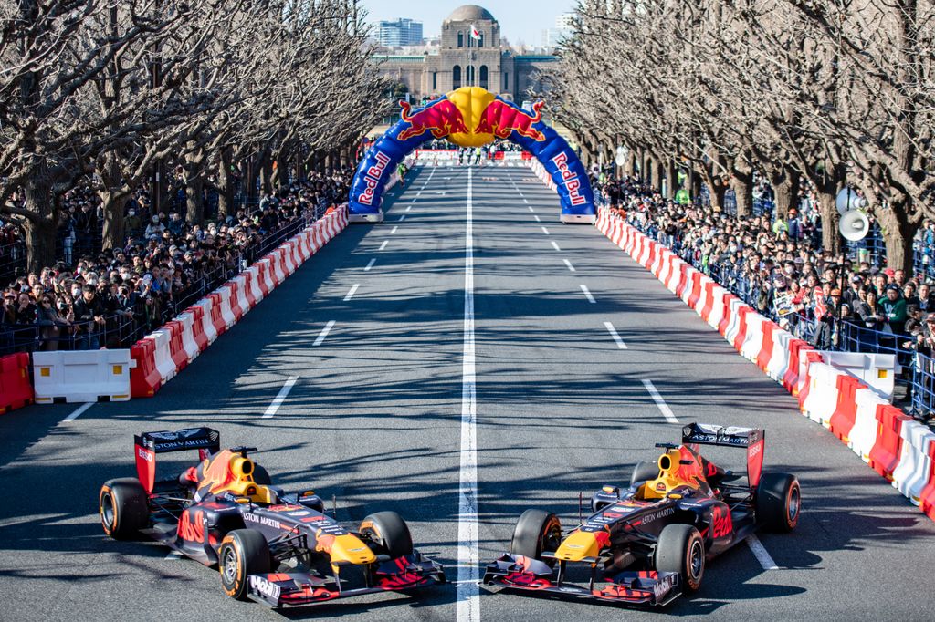 Overview The Red Bull RB7 seen at Meiji Jingu Gaien Icho Namiki in Tokyo, Japan on 9th March, 2019. 
