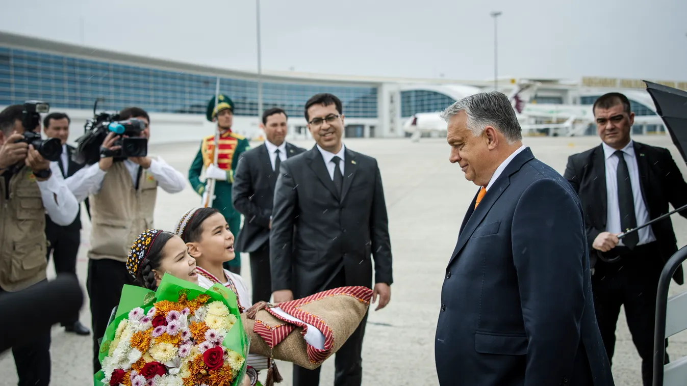 ORBÁN Viktor, Orbán Viktor Türkmenisztánban 