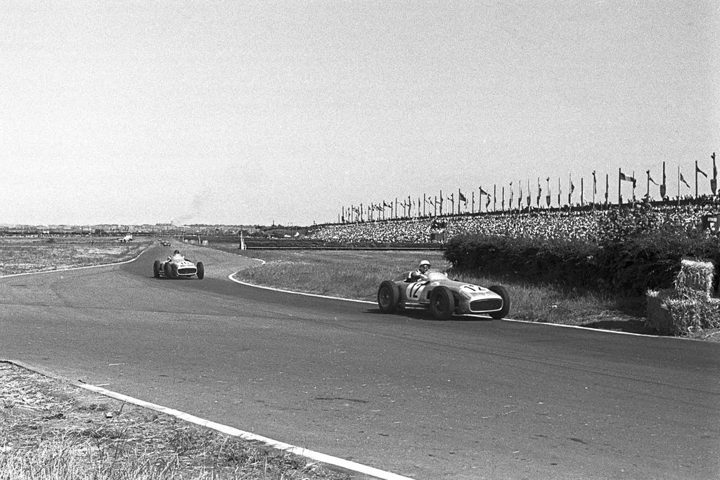 Forma-1, Stirling Moss, Juan Manuel Fangio, Mercedes, Brit Nagydíj 1955 