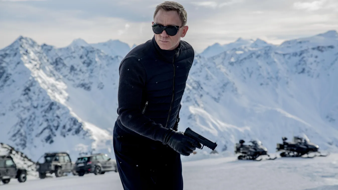 Daniel Craig stars as James Bond in Metro-Goldwyn-Mayer Pictures/Columbia Pictures/EON Productions’ action adventure SPECTRE. 