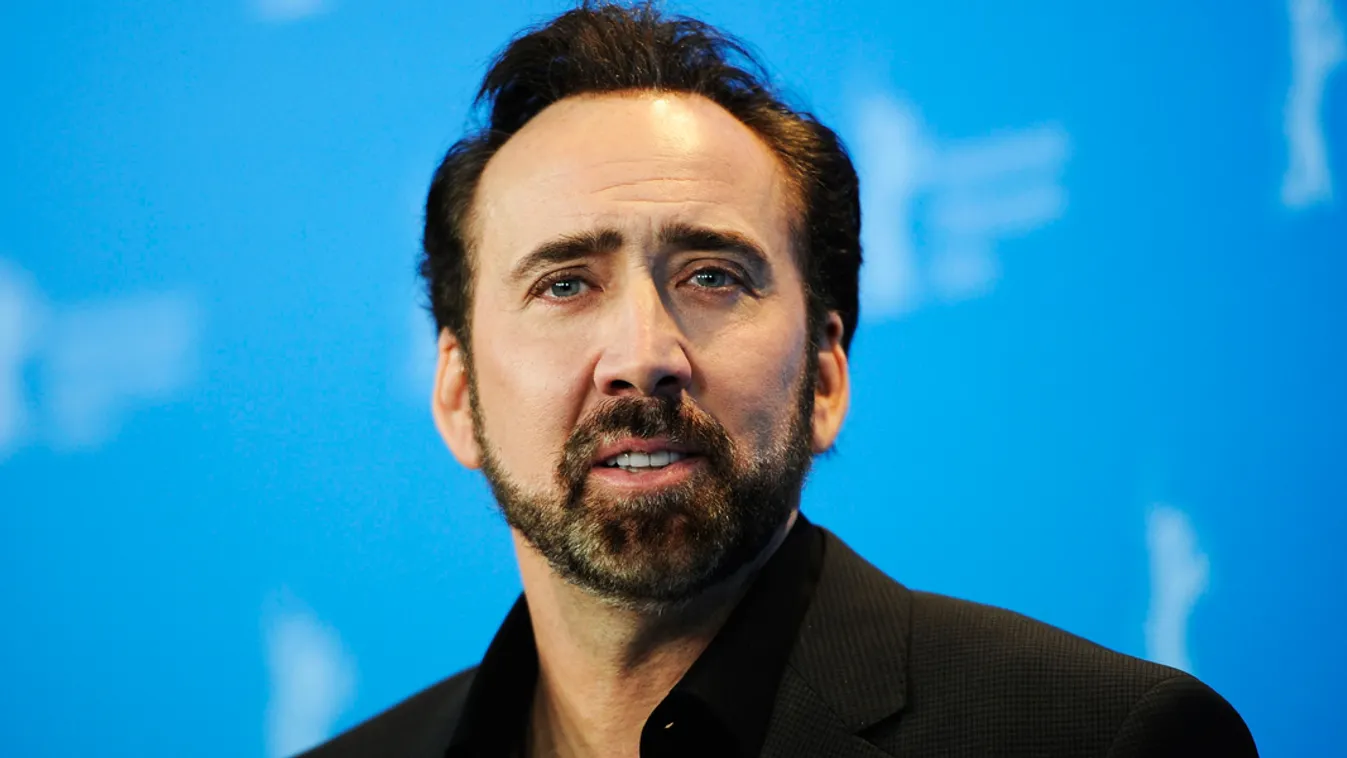 Nicolas Cage-t egy piramisban, fáraóként helyezik örök nyugalomra 