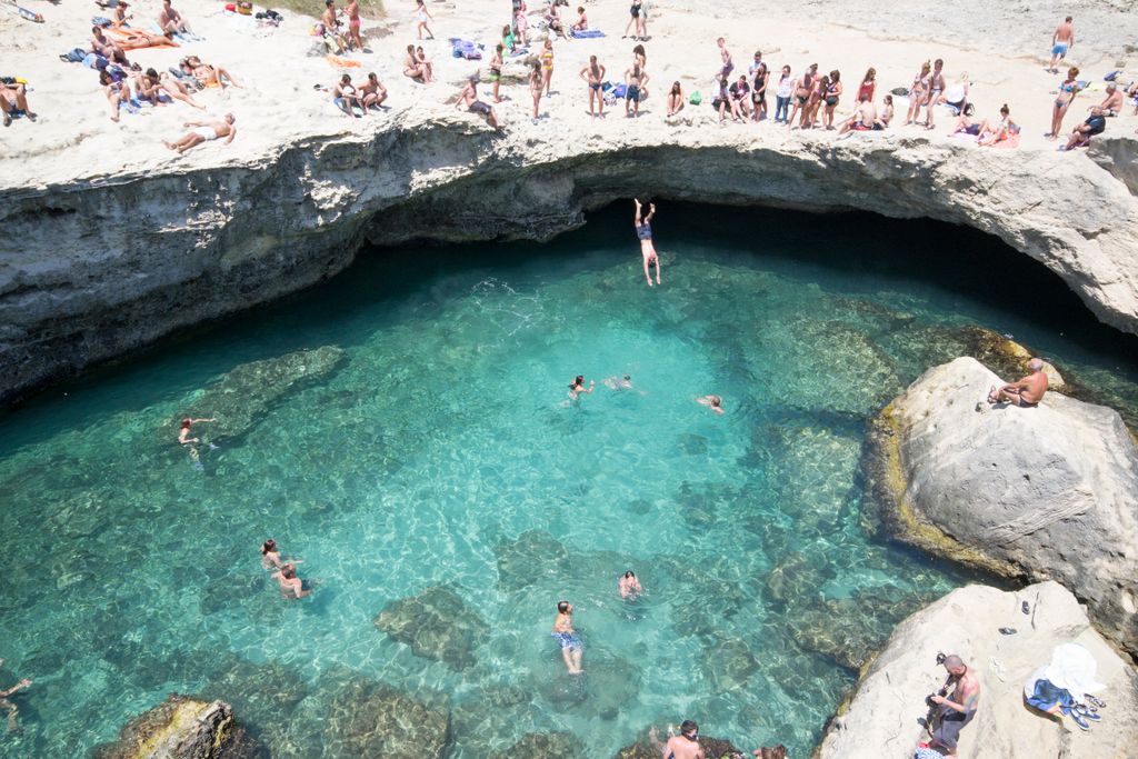 Grotta della poesia, Cave of Poetry, Költészet barlangja, Apulia 