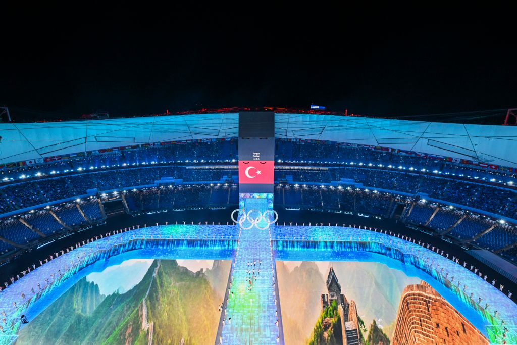 2022, Peking, téli olimpia, nyitóünnepség  GAMES The delegation from Turkey takes part in the parade of athletes during the opening ceremony of the Beijing 2022 Winter Olympic Games, at the National Stadium, known as the Bird's Nest, in Beijing, on Februa