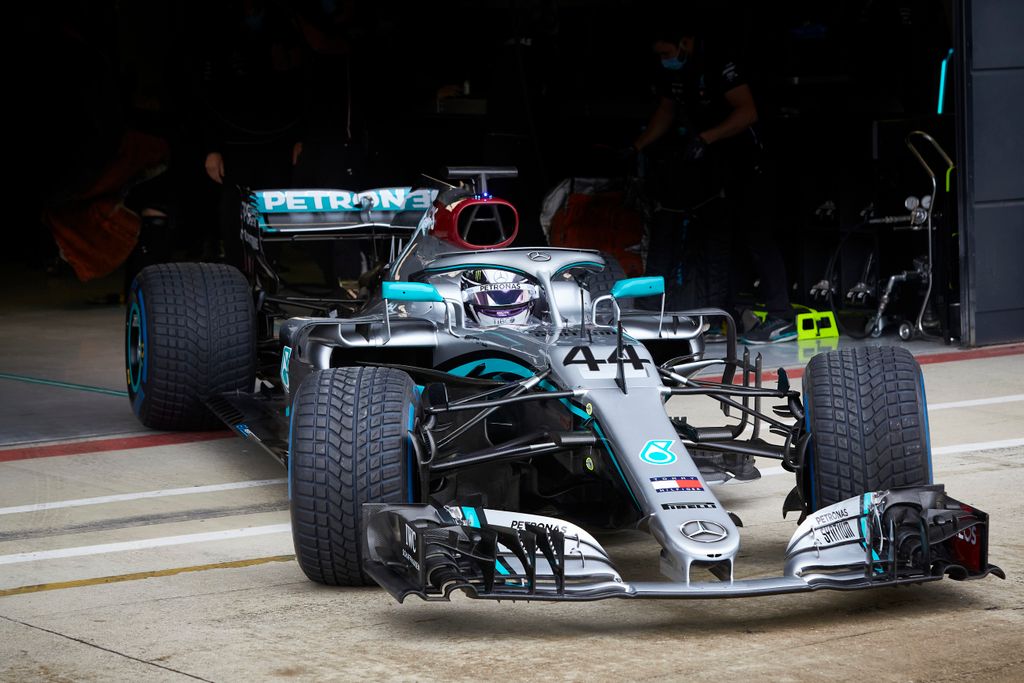 Forma-1, Silverstone teszt, Mercedes, Lewis Hamilton 