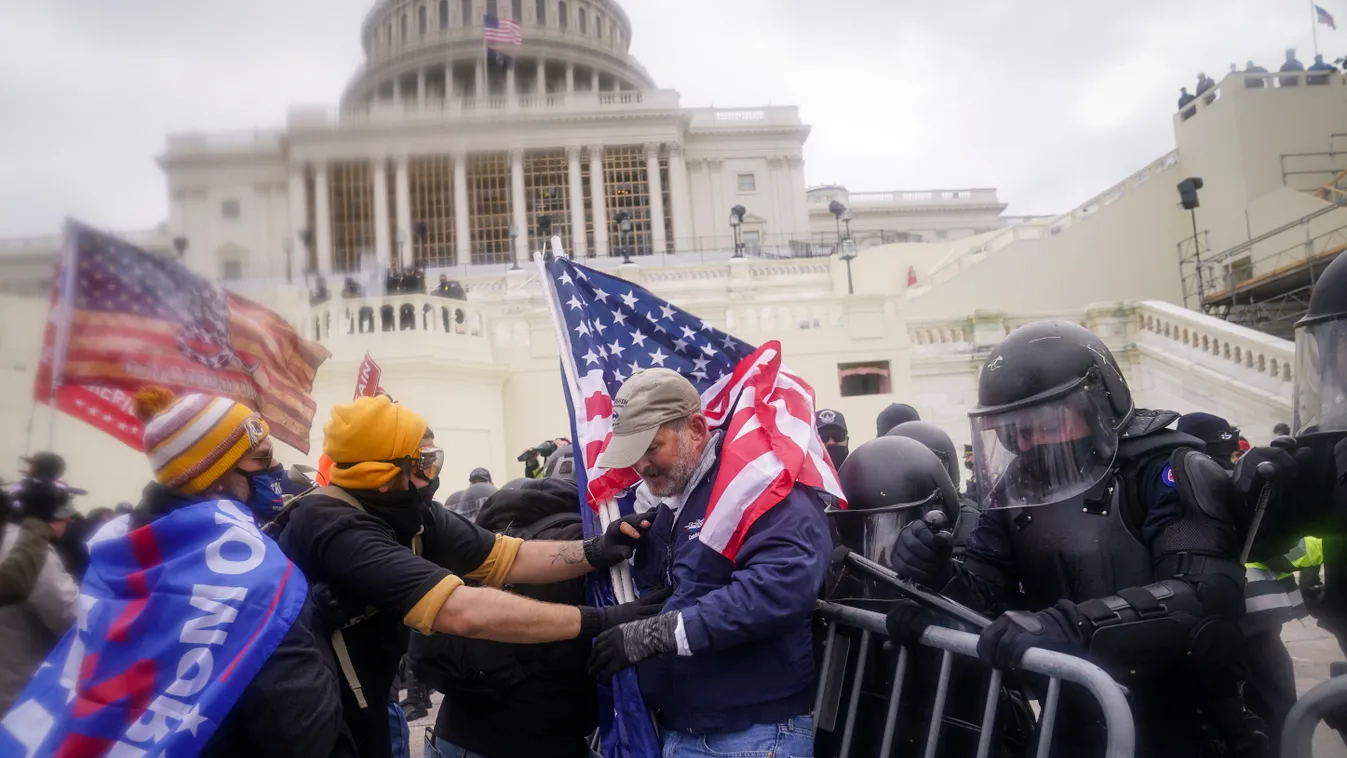 Capitolium ostroma, USA, 2021.01.06. aaa BIDEN, Joe; TRUMP, Donald 