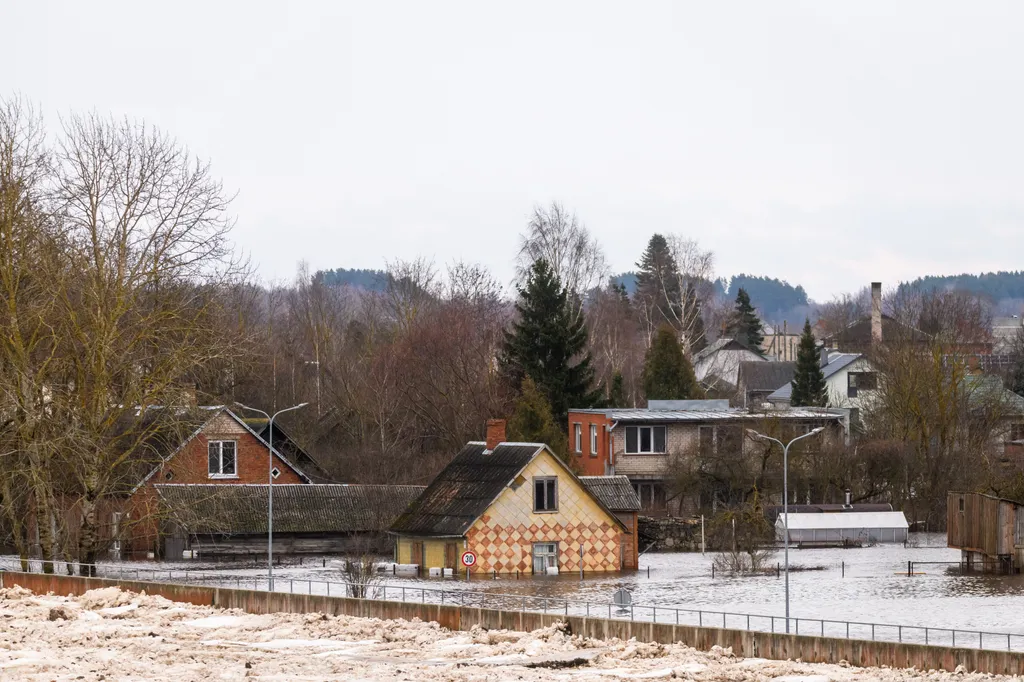 Daugava, folyó, Lettország, áradás, lett, áradások, árvíz 