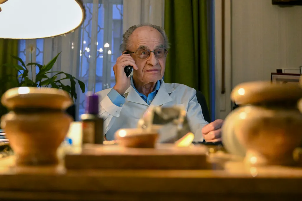 97 éves holokauszt túlélő magyar háziorvos galéria 