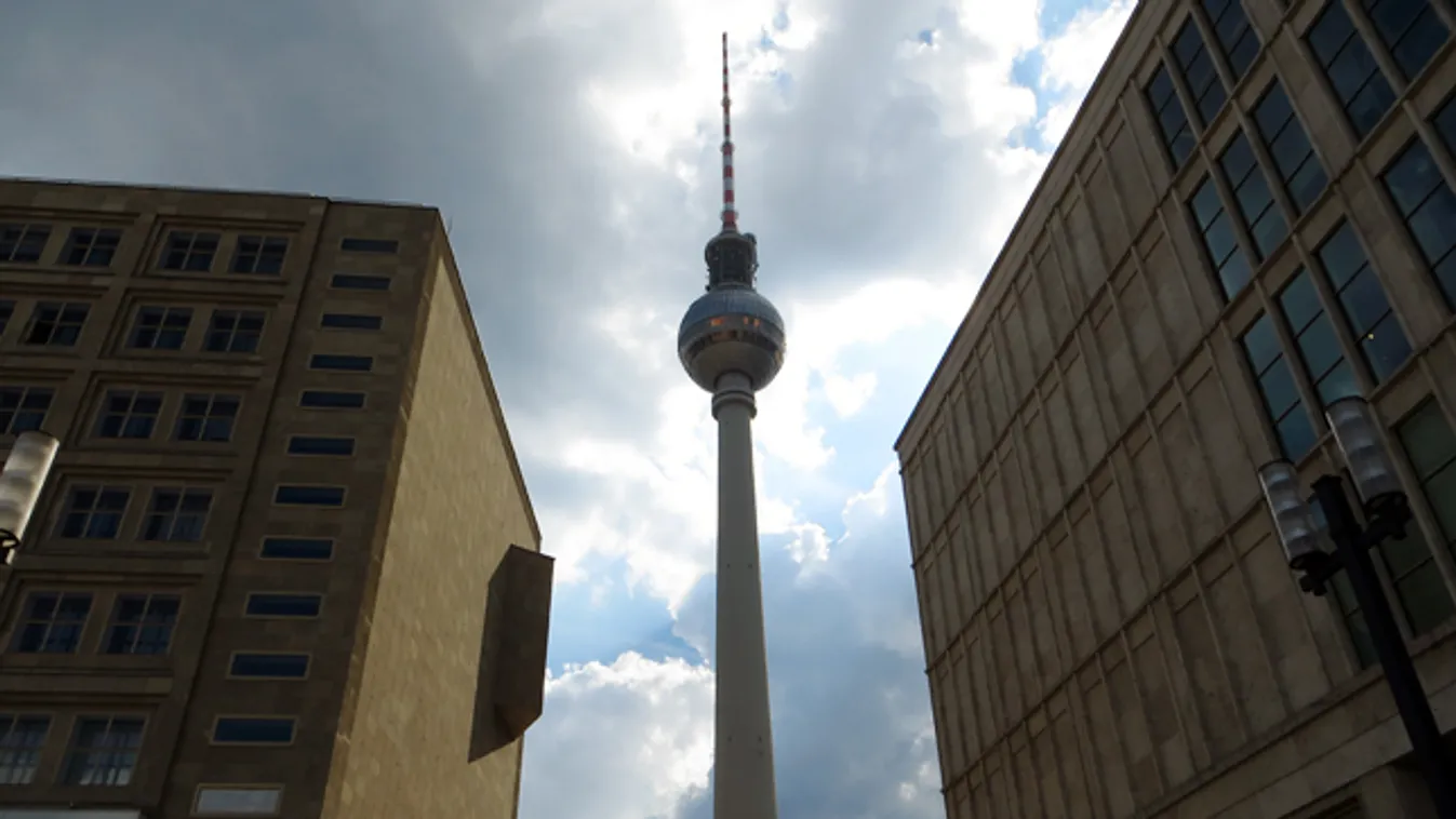 berlini cikk, Berlin, Alexanderplatz, tévétorony