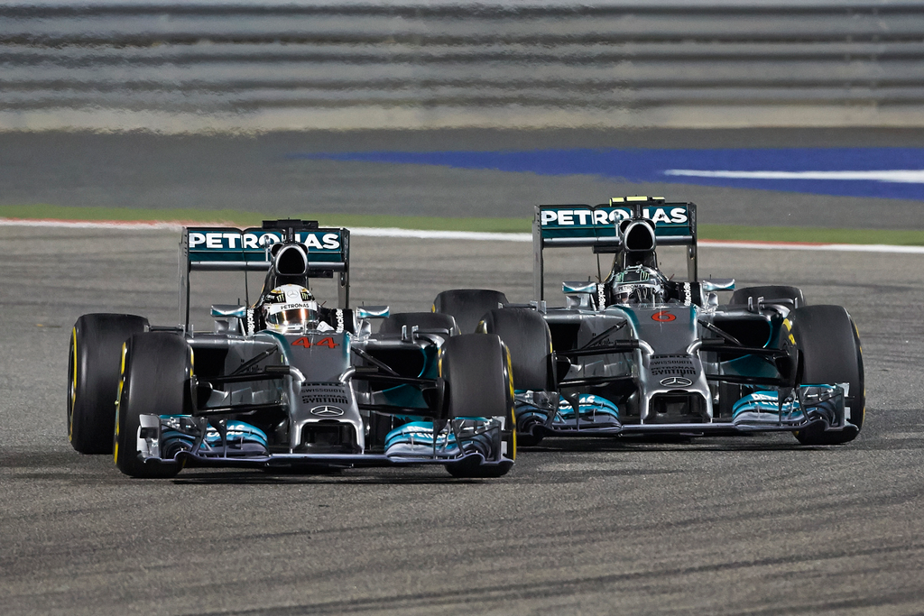 Forma-1, Bahreini Nagydíj, 2014, Mercedes, Lewis Hamilton, Nico Rosberg 