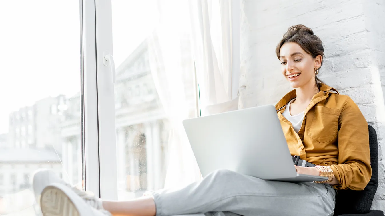 A home office női szemmel – Ezért jó otthonról dolgozni 