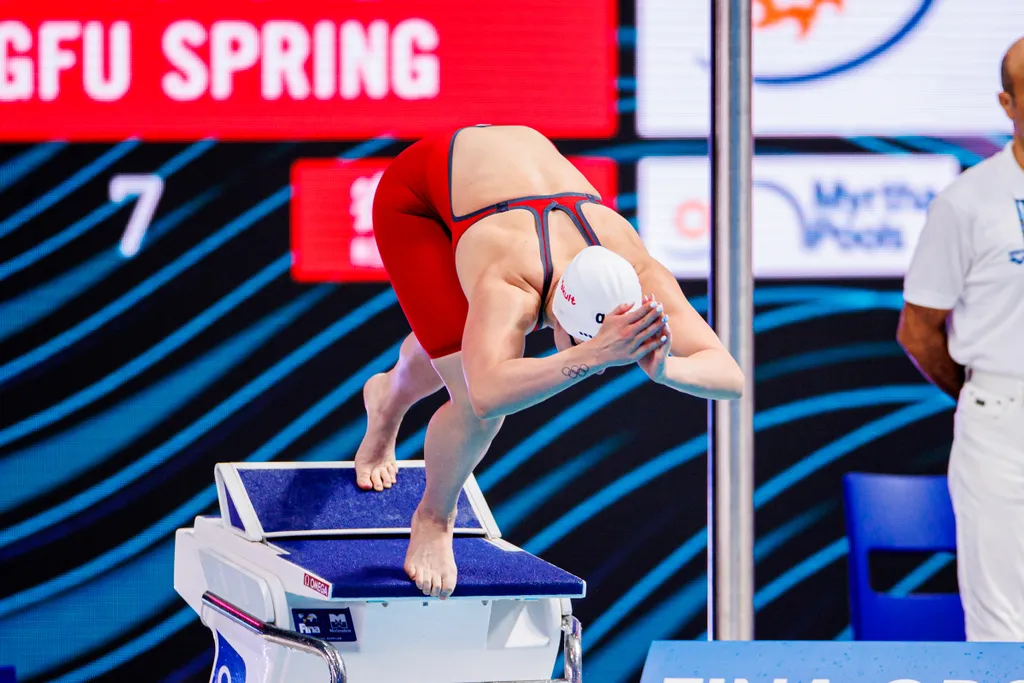 FINA vizes VB 2022, FINA, vizes VB, 2022.06.22, 19. FINA Világbajnokság, női, 200 m, mell, elődöntő, Békési Eszter 