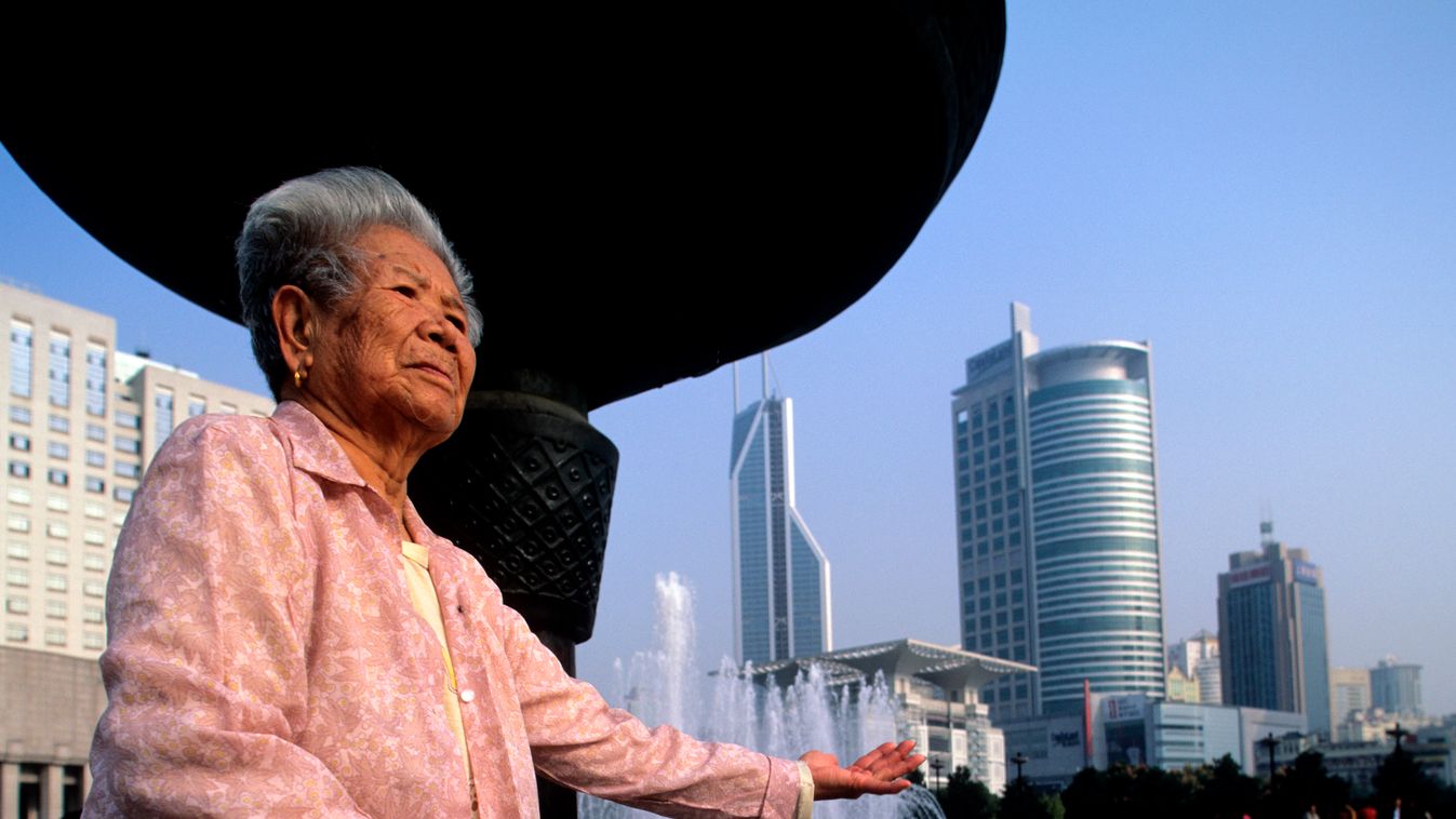 nyugdíjas kínai 
