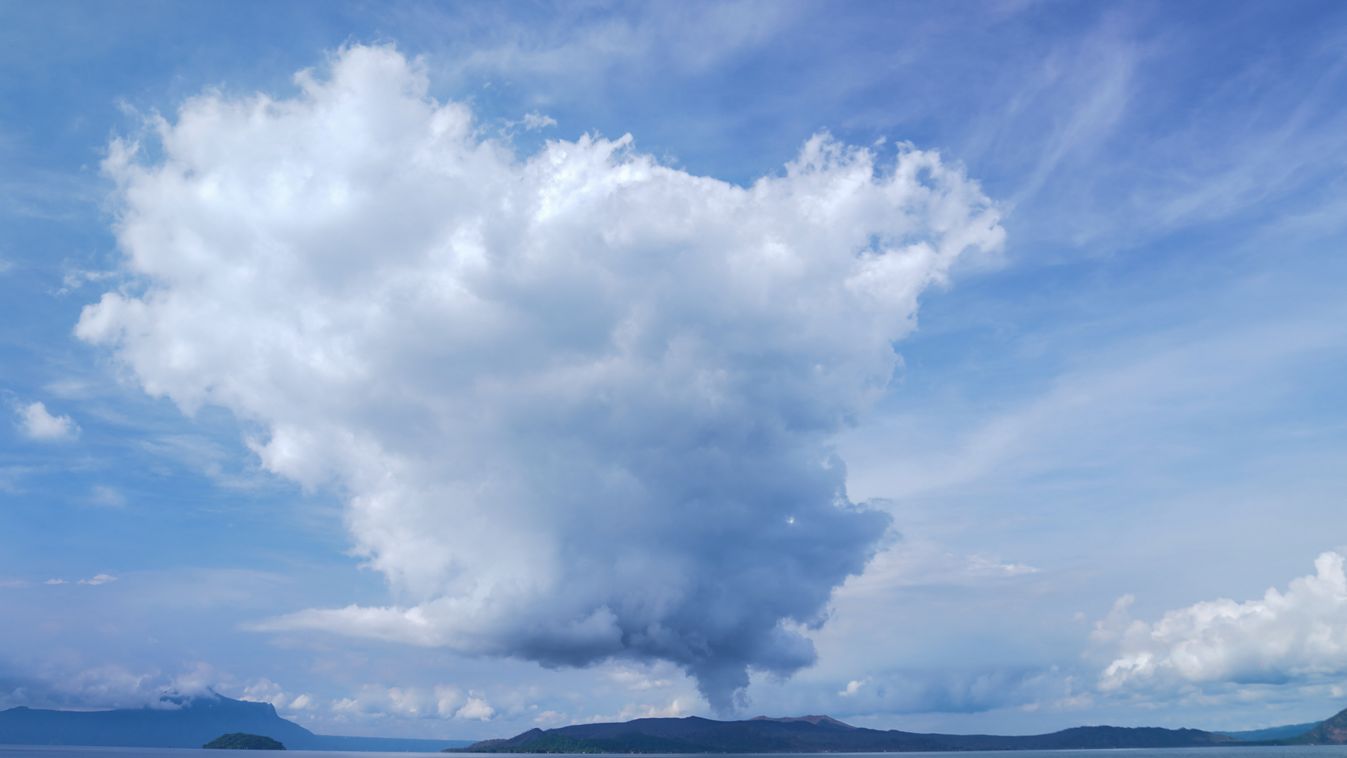 Taal Volcano in Philippines 2021,July,Philippines,steam,Taal volcano,toxic gas Horizontal 