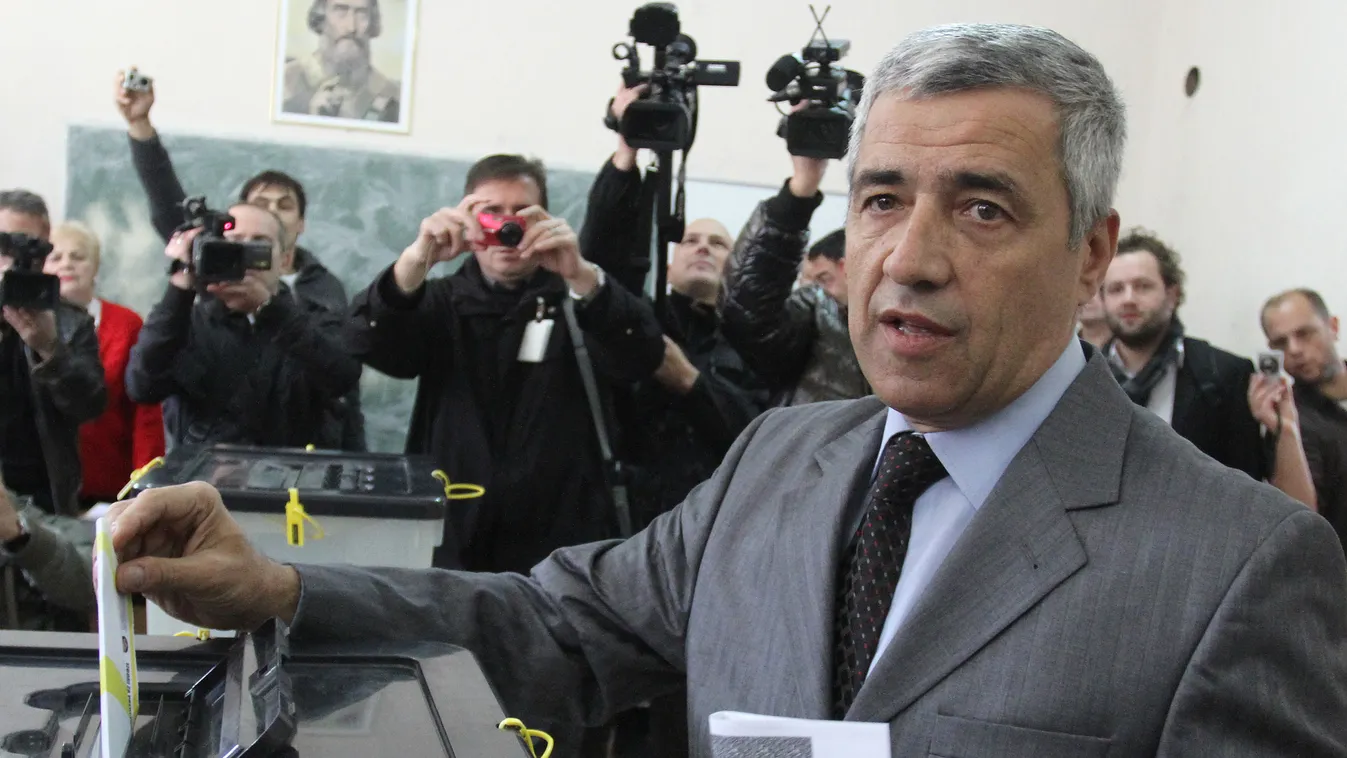 Horizontal A picture taken on November 3, 2013 in Kosovska Mitrovica shows Oliver Ivanovic, one of the main political leaders of Serbs in northern Kosovo, as he casts his ballot during local elections. Oliver Ivanovic , was taken into custody today on sus