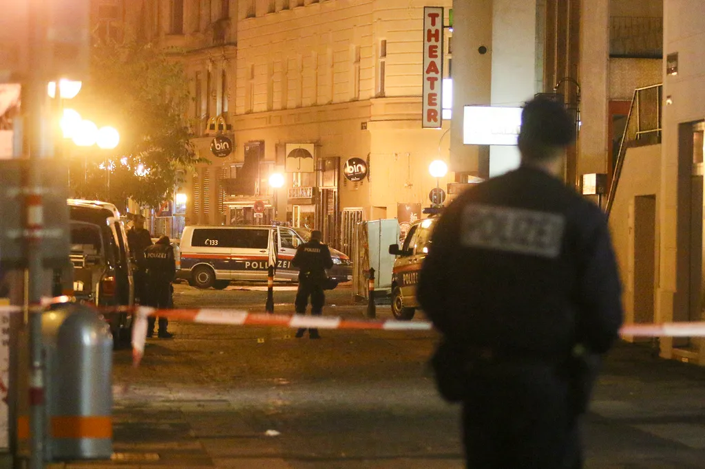 Bécs, lövöldözés, terrortámadás, terror 