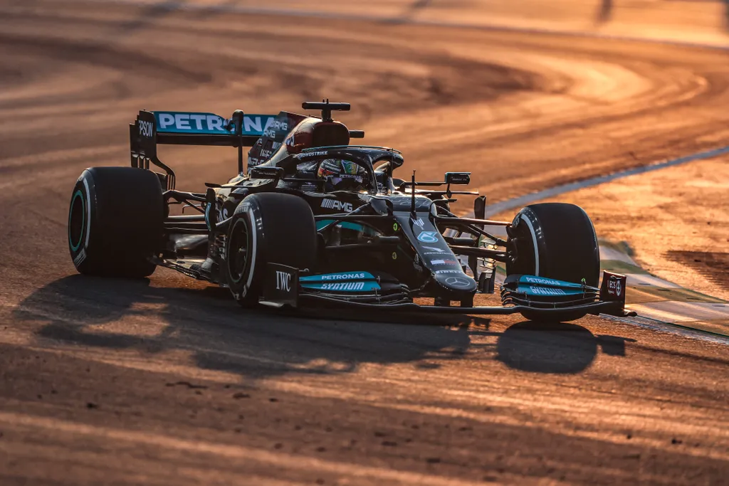 Forma-1, Szaúd-arábiai Nagydíj, Lewis Hamilton, Mercedes 