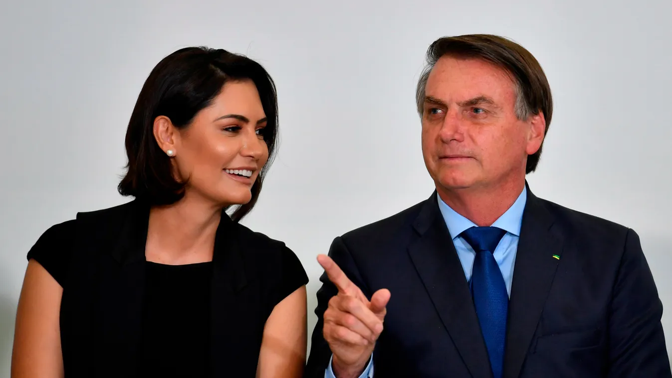 10217 12601 DF - Brasilia - 03/03/2020 - Launch Ceremony of the Abrace o Marajo Program - Jair Bolsonaro, President of the Republic, accompanied by Michelle Bolsonaro, First Lady, this Tuesday, March 3, during the Launch of the Abrace Program the Marajo, 