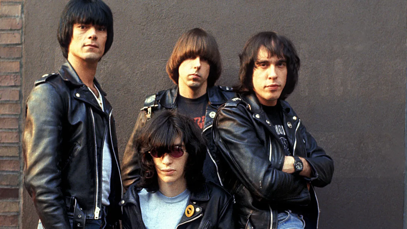 The Ramones, 1978 20th century 1970s Seventies John William Cummings Jeffrey Ross Hyman Douglas Glenn Colvin Marc Bell Men Musicians Americans Outdoor Denim Borehole jeans Leather jacket Hair Vertical MUSIC PUNK TV STUDIO 